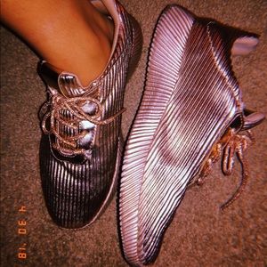 Rose gold pink tennis shoes!